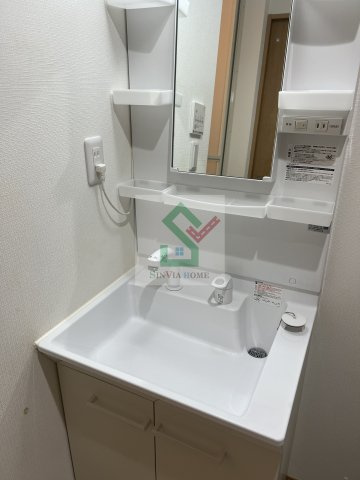 アンビション西所沢の独立洗面台