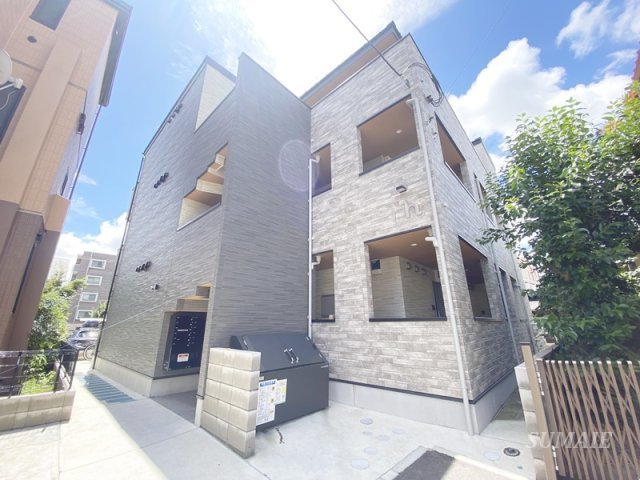 green avenue さいたま新都心