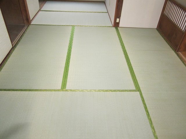 春日町3丁目戸建の和室