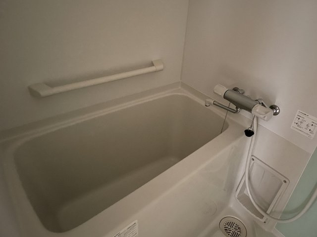 レオネクスト大町Ｂの浴室|浴室乾燥機付