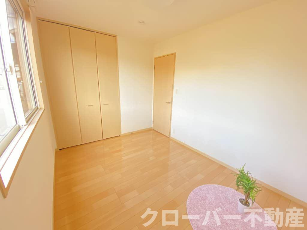ハピネス A棟の洋室