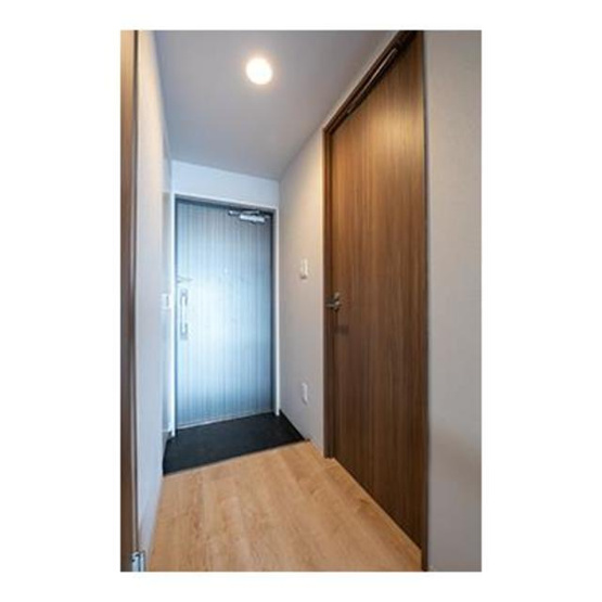【玄関】 | ※写真は同タイプ住戸です。