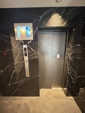 エスリード阿波座プライムコートのロビー