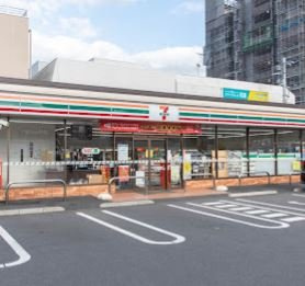レオネクストクレールの周辺