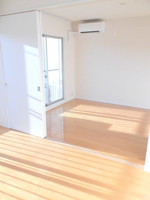 ドメイン芦花公園の子供部屋