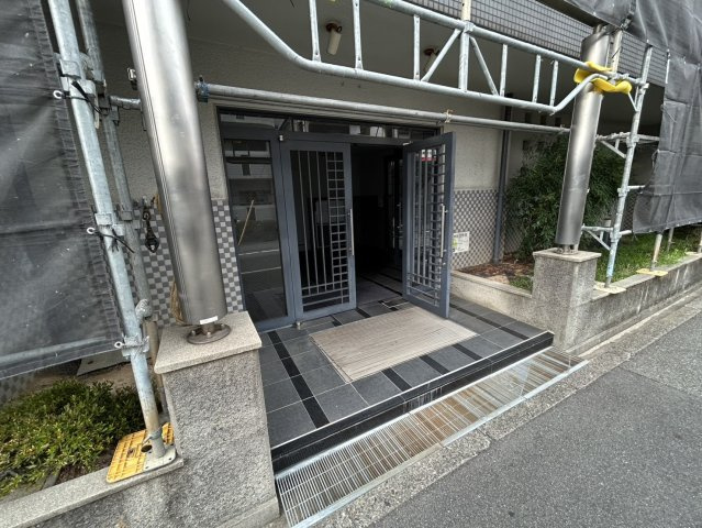 第2あかつきマンションのエントランス