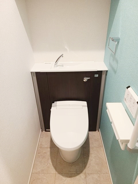 グランデパール北小岩のトイレ|温水洗浄便座！