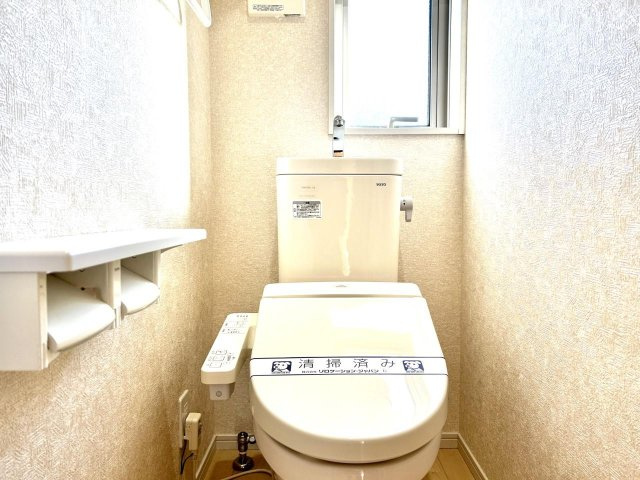 馬場戸建のトイレ
