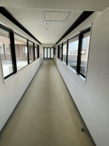 川崎市多摩区登戸の賃貸マンションのロビー