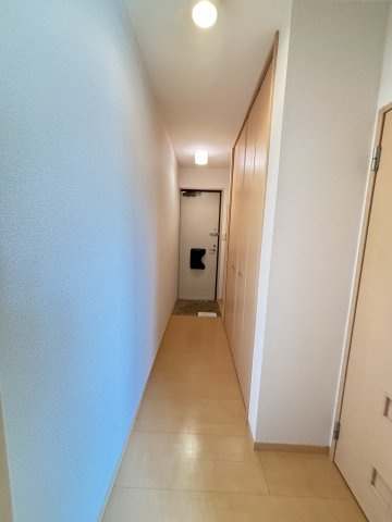 リバーポートユウの玄関