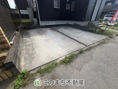 【駐車場】 | 古河市関戸中古住宅 | お車を2台駐車可能です☆