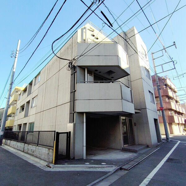 カーサフジタのエントランス