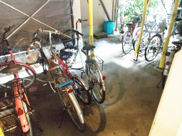 クレール東十条のその他共用部分|自転車置き場②☆