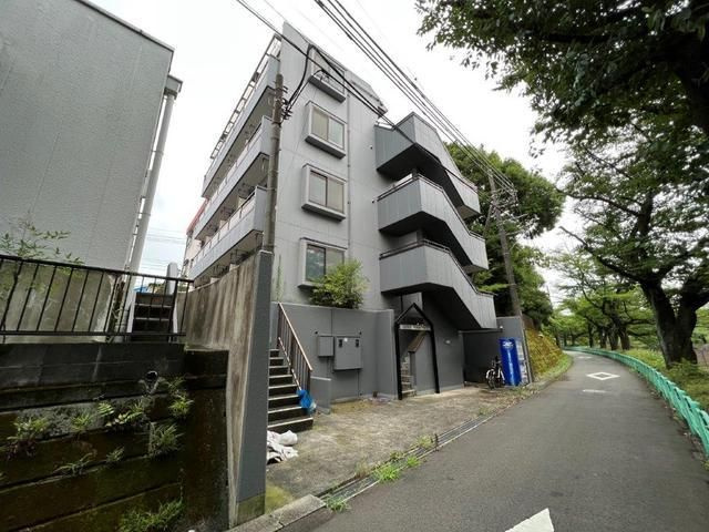 町田市南成瀬４丁目の賃貸マンションの外観