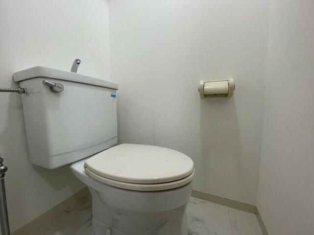 町田市南成瀬４丁目の賃貸マンションのトイレ