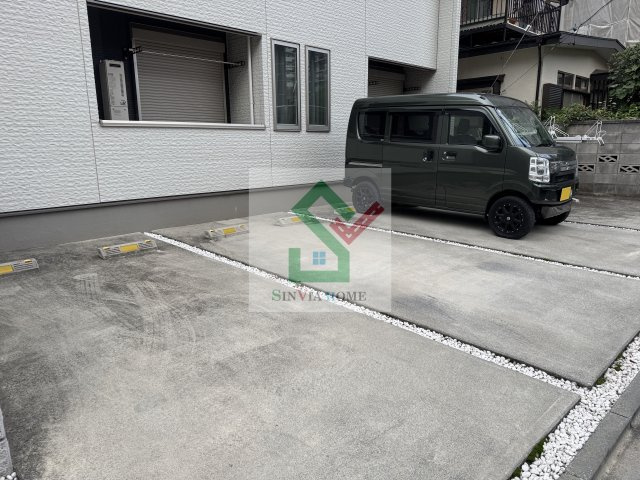 シエルフォレの駐車場