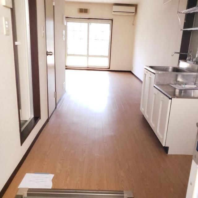 コトー三田の玄関