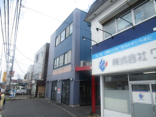 横浜市戸塚区柏尾町の倉庫の周辺