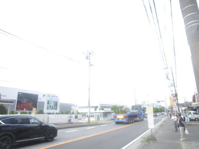 横浜市戸塚区柏尾町の倉庫の周辺
