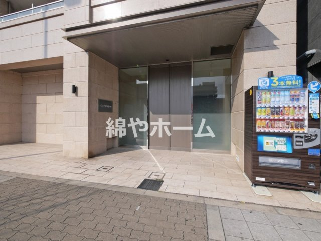 CITY　SPIRE幸町のエントランス|建物の内部です