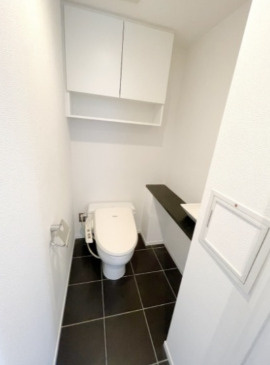 コスモグラシア芝大門のトイレ|コンパクトで使いやすいトイレです