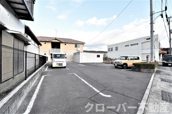 サントリーニの駐車場|駐車場
