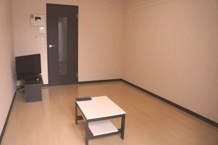 レオネクストルネッタの寝室|設備・仕様は号室により異なる為、現況を優先致します。
