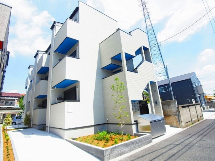 足立区保塚町のアパートの外観
