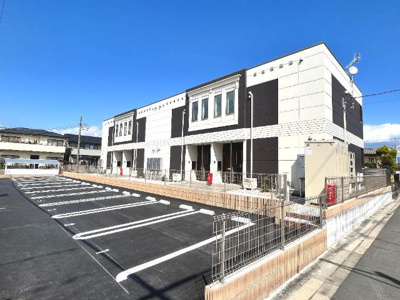 【外観】 | メル　クレール | 外観写真（昼）