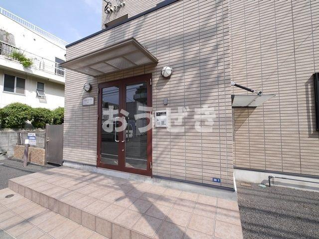 アンプルール　フェール　梓のエントランス