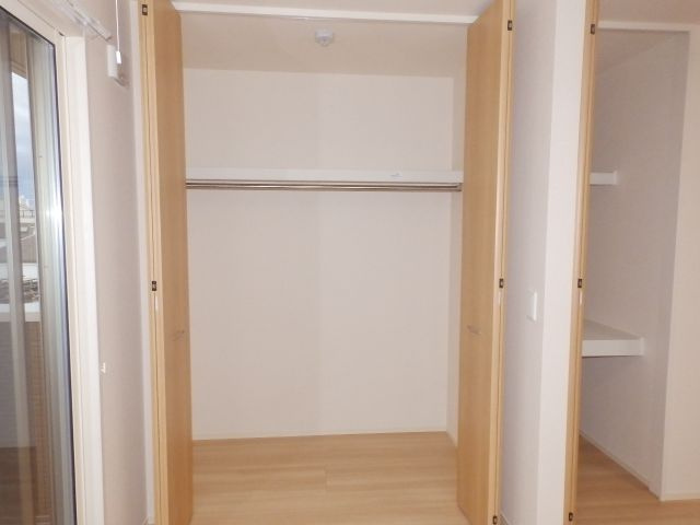 クレール天城通の収納