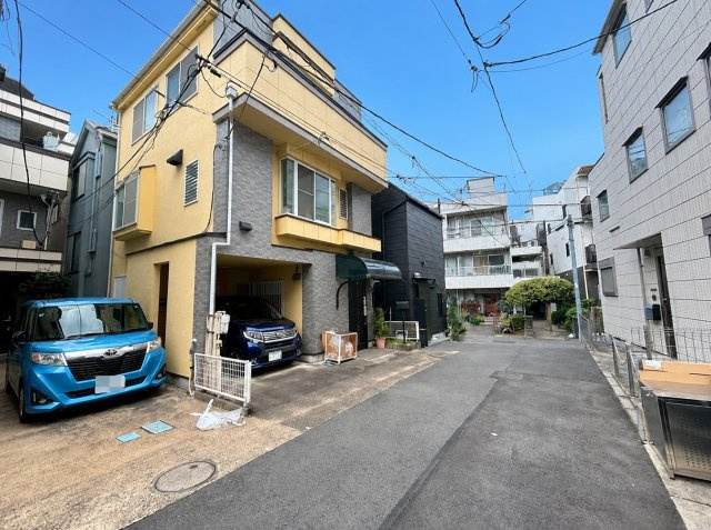 【前面道路含む現地写真】 | 千駄ヶ谷＿売地