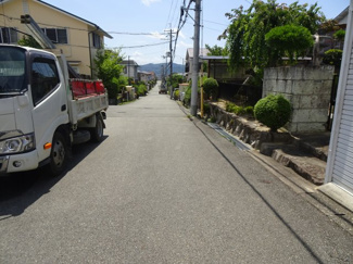 【前面道路含む現地写真】 | 川西市大和東2丁目9の7　新築一戸建て