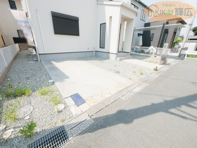 加古川市加古川町北在家　中古戸建の駐車場