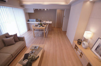 ロワール北千住の居間・リビング