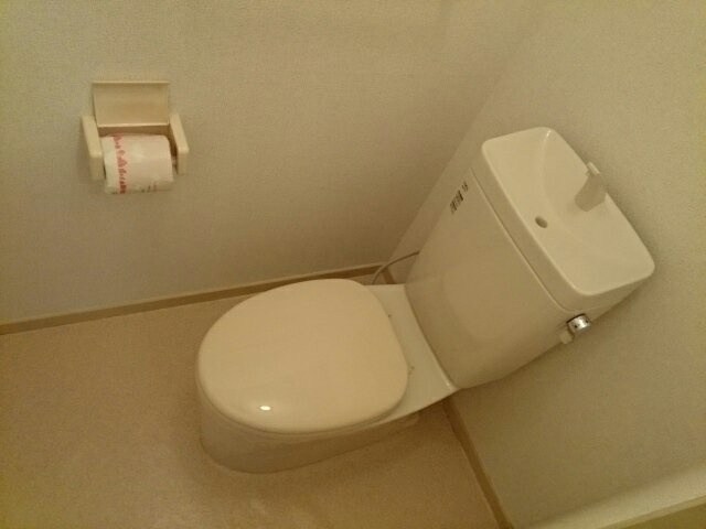 【トイレ】 | ＲＩＶＥＲＨＩＬＬＹＵＡＳＡⅡ | シンプルで使いやすいトイレです