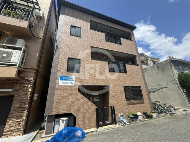 メゾンメイプル　三軒家東小学校の外観|メゾンメイプル　
