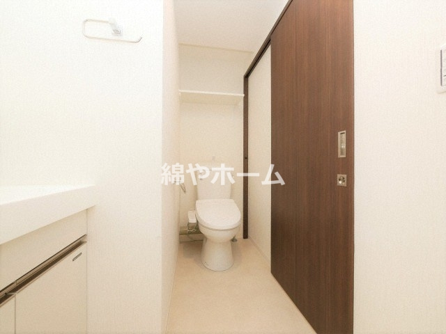 エグゼ難波南Ⅵのトイレ|落ち着いたトイレです