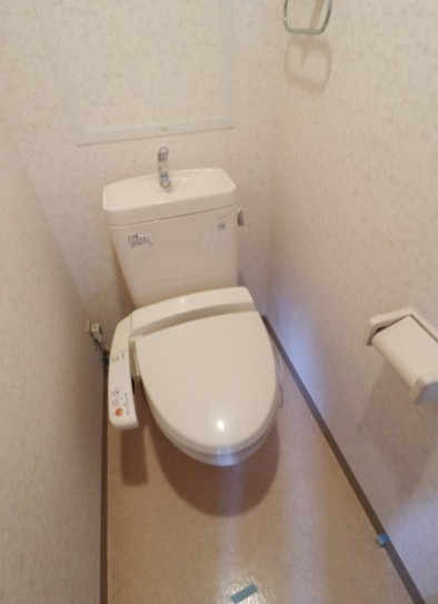 横浜市緑区長津田７丁目の賃貸マンションのトイレ