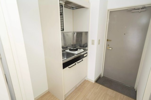 AP340 角田マンション 301のキッチン|



