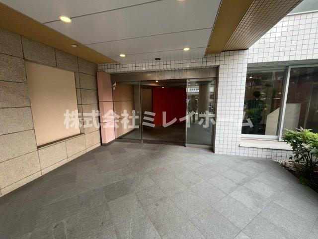 萩中イーストのエントランス