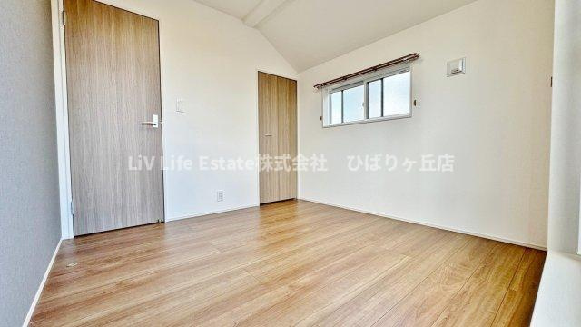 BLOOMING MAISON東久留米市浅間町4号棟の寝室