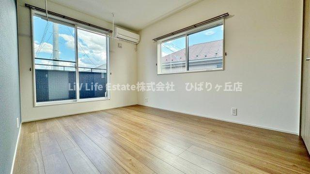BLOOMING MAISON東久留米市浅間町4号棟の寝室