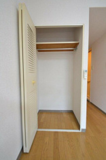 反転タイプの間取りです