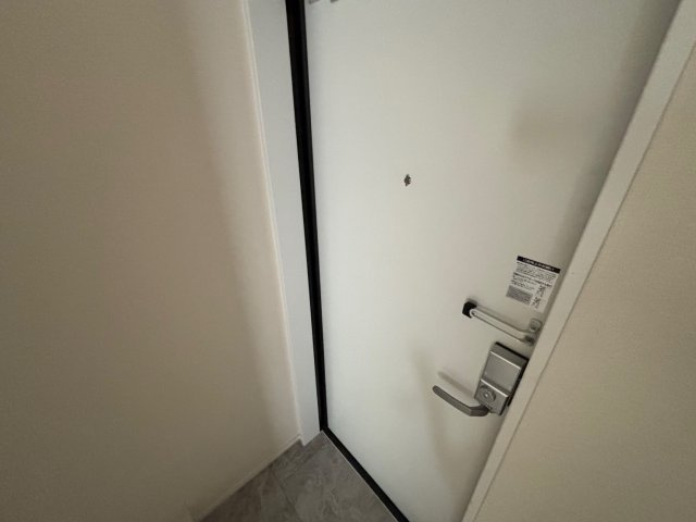 ハーモニーテラス青木3の玄関