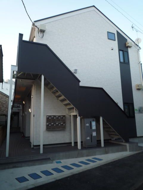 川崎市多摩区登戸のアパートの外観