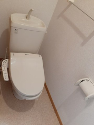 【トイレ】 | サニーガーデンＡ | コンパクトで使いやすいトイレです