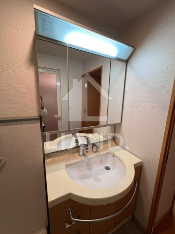 アスピーテ渡辺通　高宮小学校区の洗面所|アスピーテ渡辺通