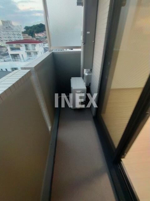 横浜市南区南太田３丁目の賃貸マンションのバルコニー