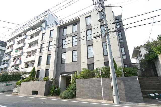 ＥＭＢＥＬＬＩＲ中野富士見町の外観|おしゃれな外観です